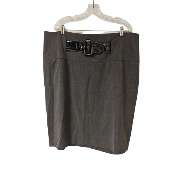 Lane Bryant Size 20 Pencil Skirt Gray with Faux Belt - Picture 1 of 6